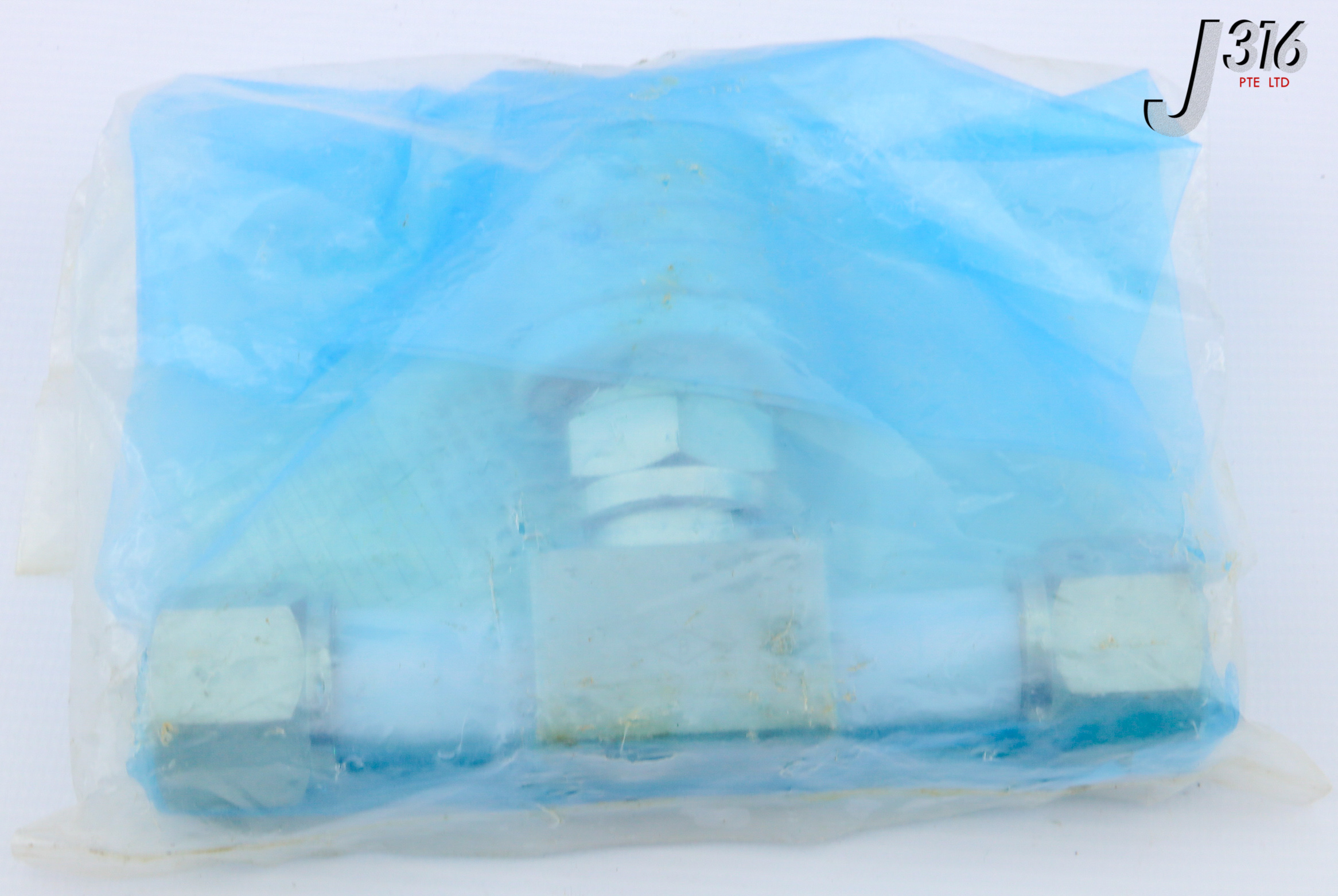 【しな】 28417 FUJIKIN DIAPHRAGM VALVE, TYPE N.O., O.P. O.34~0.69MPA (NEW